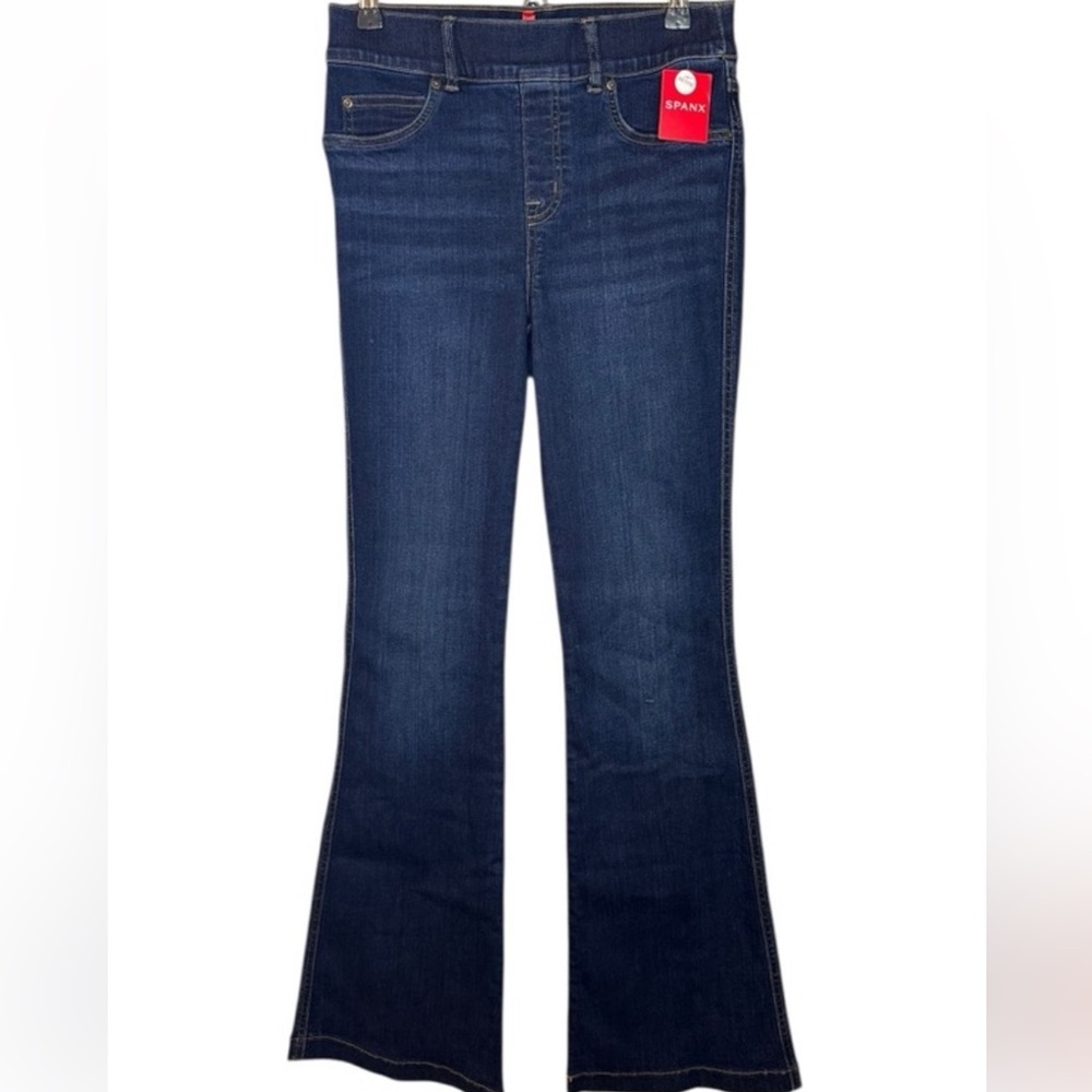 Brand New Spanx Flare Jeans in Midnight Shade Size medium - NWT